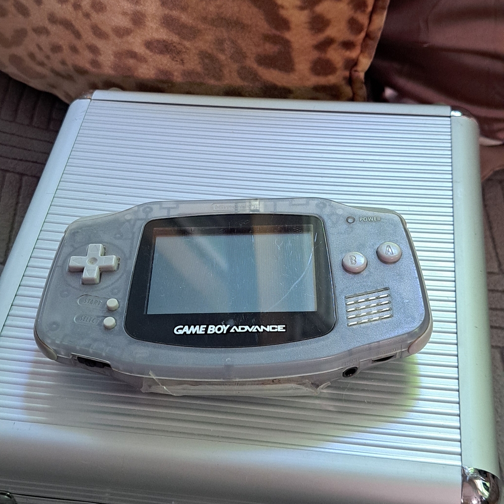 Nintendo Game Boy Advance - Gray